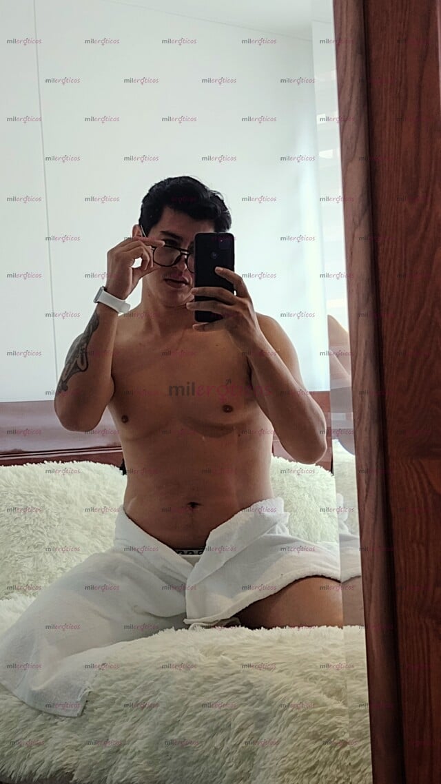 FOTOS DE NUEVO... CHICO VERSÁTIL MORBOSO COMPLACIENTE EN CHAPÍNERO