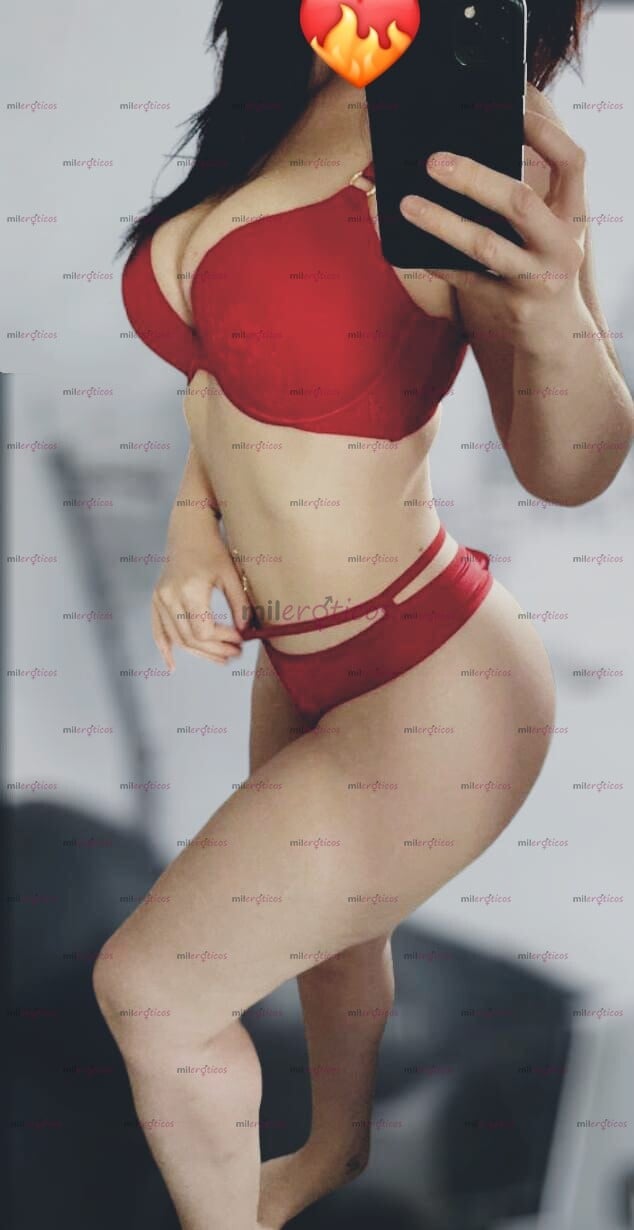 FOTOS DE SOY ADRIANA, CACHONDA DISPUESTA A CUMPLIR TUS MÁS LOCOS DESEOS