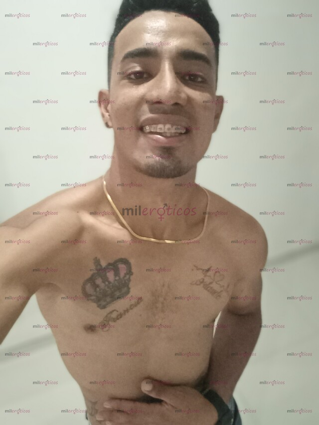 FOTOS DE MONERO CALIENTE DOTADO Y GANAS DE SATISFACER TUS NECESIDADES, RICO Y CALIENTE
