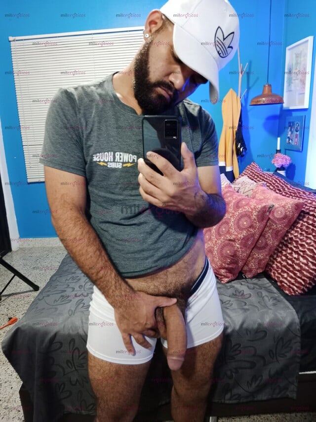 FOTOS DE ALEX MORENO VELLUDO MUY ARRECHO 20CM DE VERGA PARA COMPLACERTE