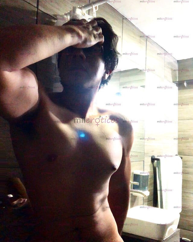 FOTOS DE MORENO PASIVO CALIENTE AGUANTADOR COGELON SUMISO O DOMINANTE