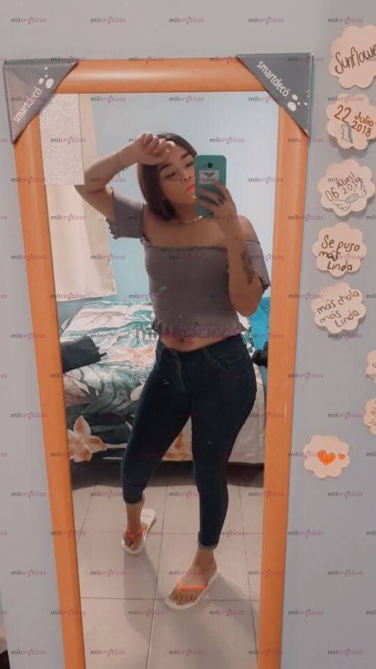 FOTOS DE PETITTE 20 AÑOS TALLA PEQUEÑA ORAL AL NATURAL