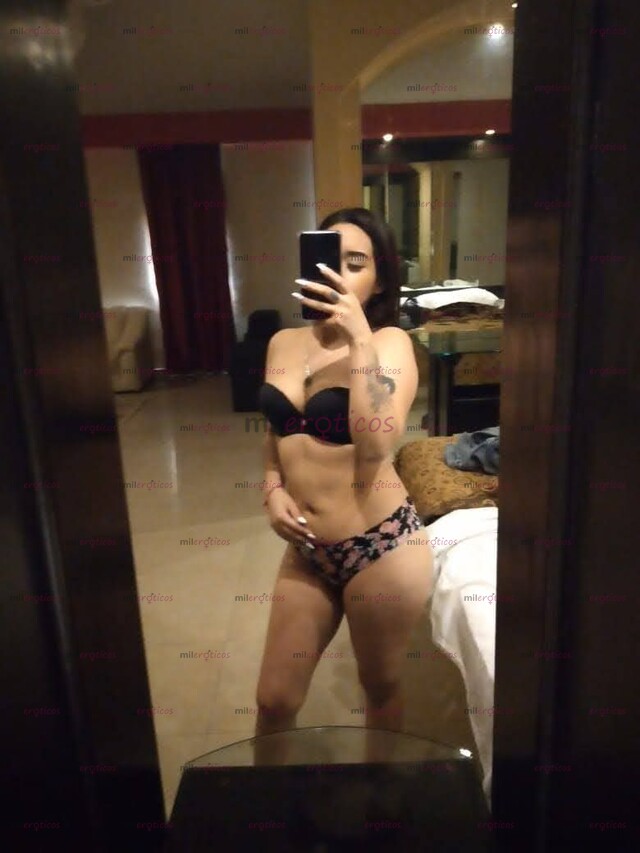 FOTOS DE PETITTE 20 AÑOS TALLA PEQUEÑA ORAL AL NATURAL