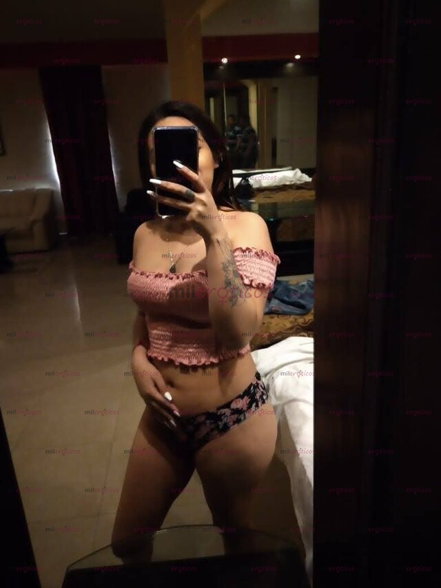 FOTOS DE PETITTE 20 AÑOS TALLA PEQUEÑA ORAL AL NATURAL