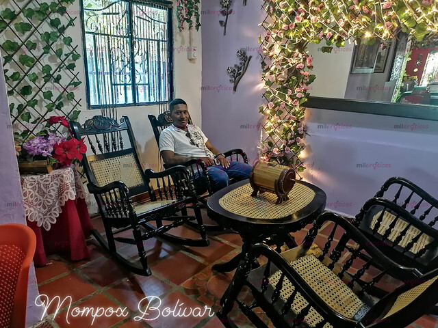 FOTOS DE MORENO COMPLACIENTE CONFIDENCIAL Y DINÁMICO, VIVIRÁS UN MOMENTO MUY AGRADABLE