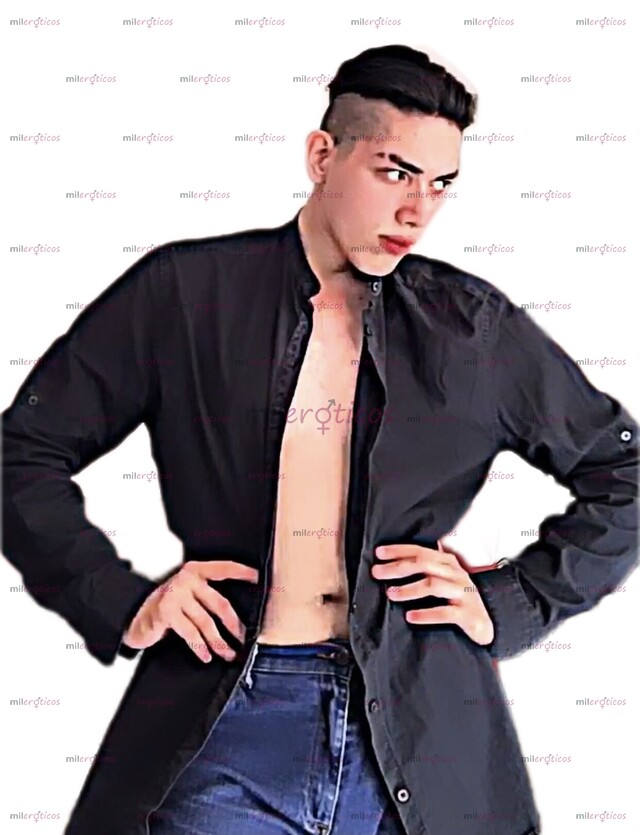 FOTOS DE JOVEN,RUBIO. DELGADO Y DISCRETO CON BUEN CUERPO