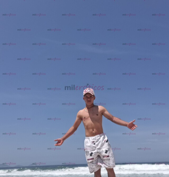 FOTOS DE VERSATIL COMPLACEDOR JOVEN FULL ARRECHO ESCRIBE