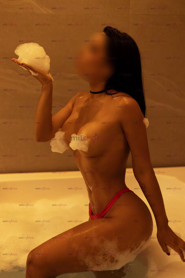 FOTOS DE SHENOA ESCORTS DE LUJO A DOMICILIO A HOTELES EN CALI PARA EXTRANJEROS