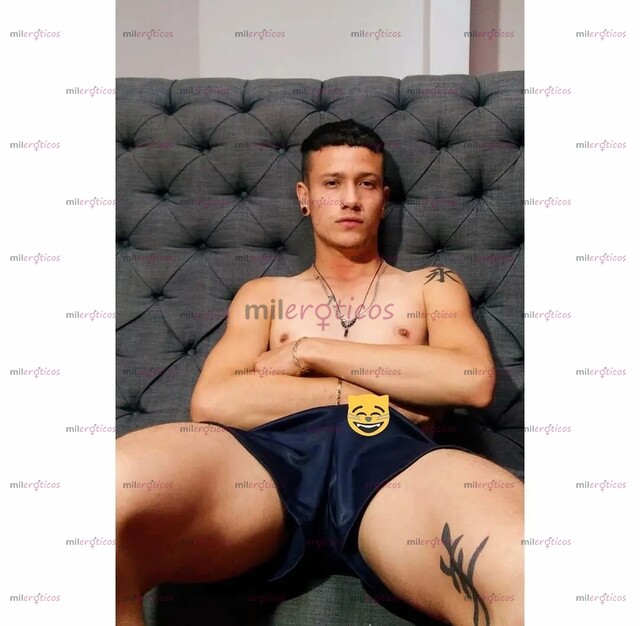 FOTOS DE POLLO ARDIENTE DISPUESTO A COMPLACERTE Y CUMPLIR TODOS TUS FETICHES MÁS PERVERSO
