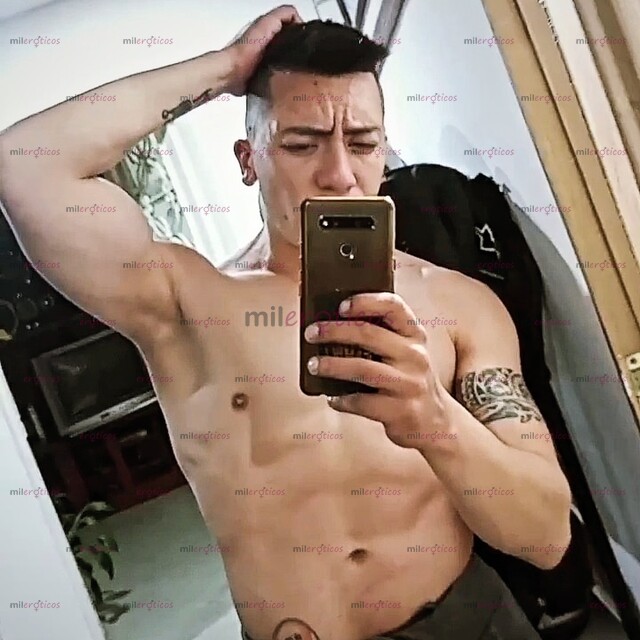 FOTOS DE HOLA SOY UN JOVEN DIVERTIDO QUE LE GUSTA DIVERTIRSE CON AMIGOS NUEVOS