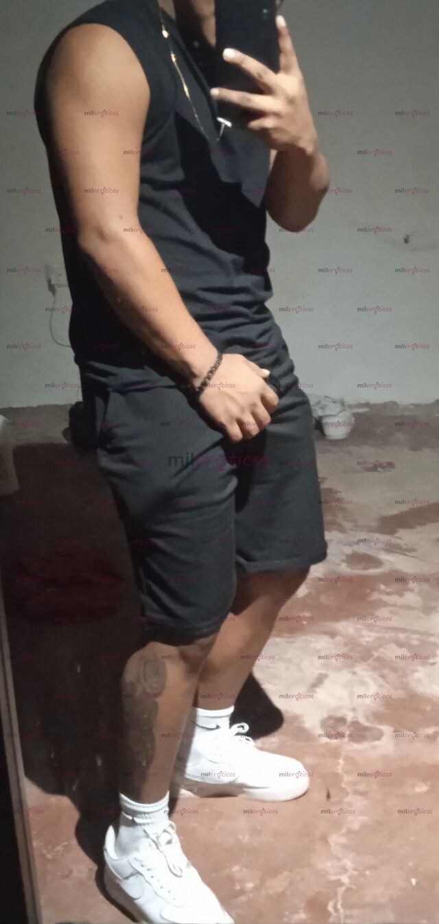 FOTOS DE EL CHICO CALIENTE DE MILEROTICOS VEN Y DISFRUTA COGER DURO Y RICO EL CHICO SEXED