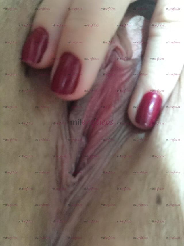 FOTOS DE CAMILA PAISA VOLUPTUOSA VAGINA APRETADITA Y MOJAITA