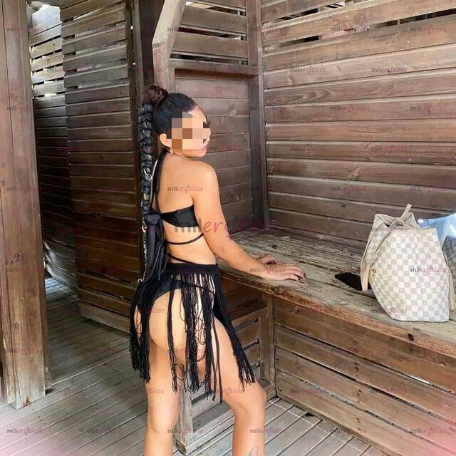 FOTOS DE TATIANA FLACA JOVEN CON GANAS DE MUCHO SEXO, ARRECHA