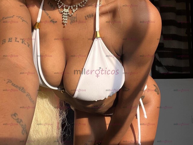 FOTOS DE MORENA RECIÉN LLEGADA A MÉRIDA, TETONA Y CULONA NAUTRAL