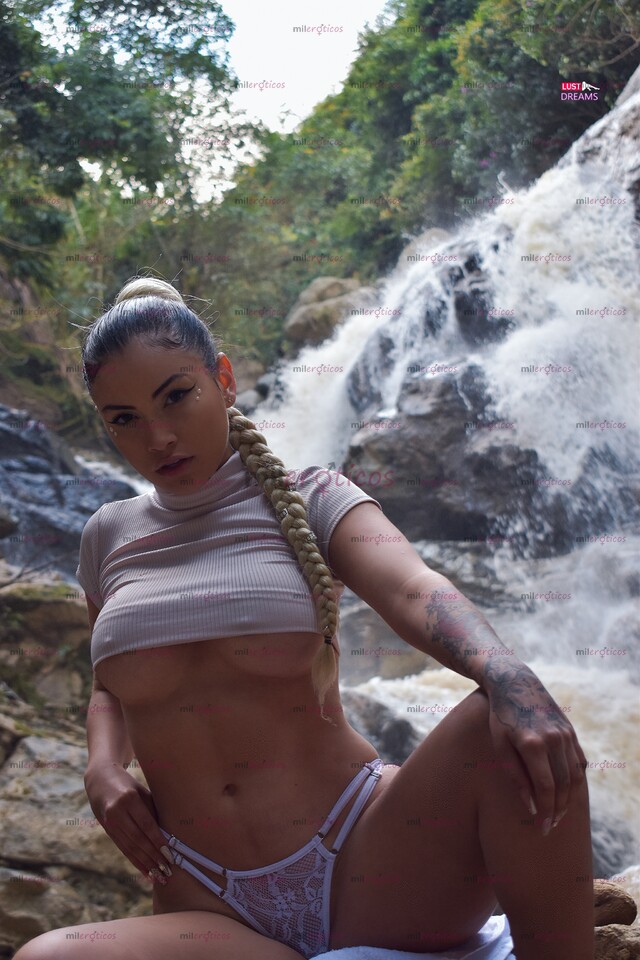 FOTOS DE VANESA MEDINA ENCUENTRO XXX DISFRUTA DEL PARAISO CON UNA MODELO TOP