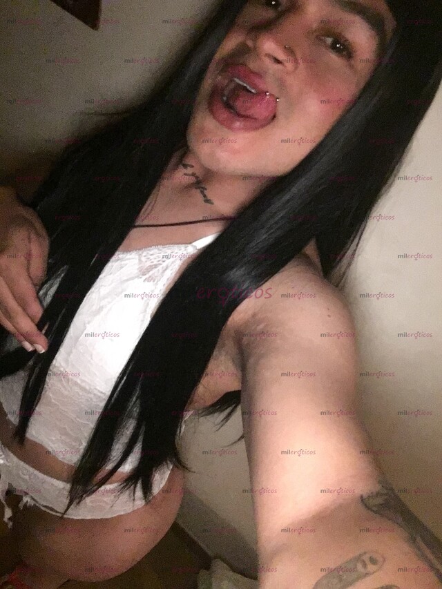 FOTOS DE MARIANA NIÑA TRANS EXTROVERTIDA TENDO UNA FORMA MUY DIFERENTE A TODAS