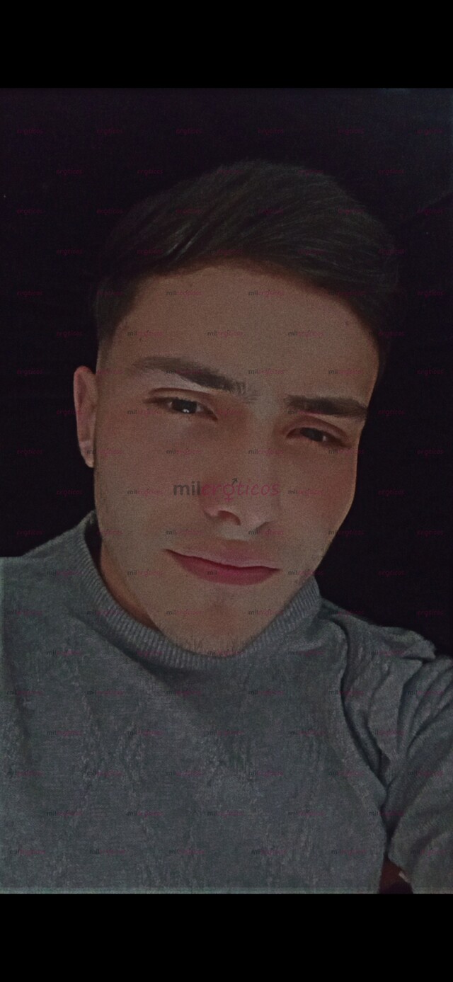 JOVEN VERGÓN ATLÉTICO RISUEÑO Y MUY RESERVADO (24819283) MILERÓTICOS