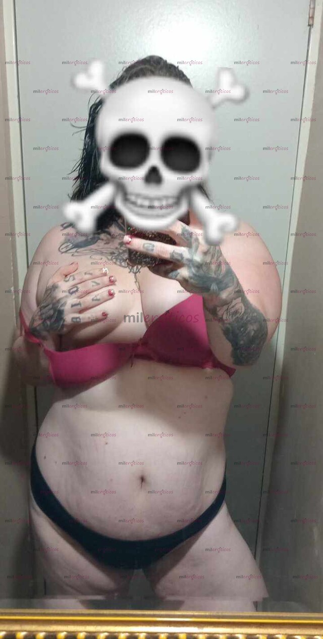 FOTOS DE ESTRESADO ? VEN , YO ME ENCARGO DE RELAJARTE CON UN ARIQUISIMO ORAL !,