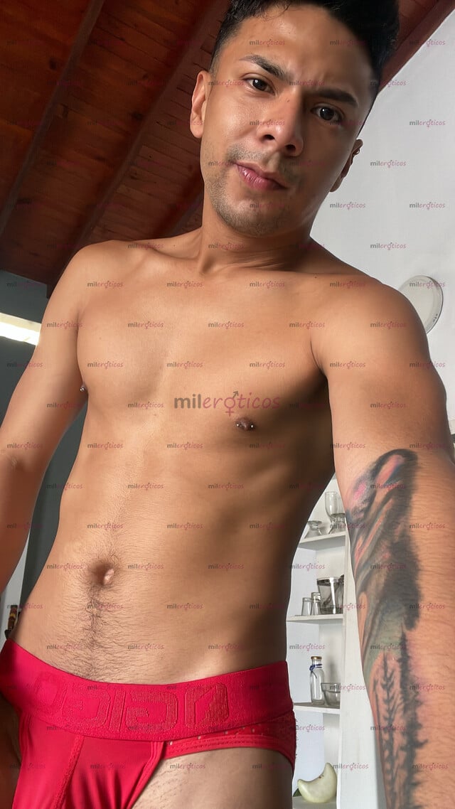 FOTOS DE VERSÁTIL CALIENTE DE 19CM VARONIL Y TRAVIESO ,DISPUESTO A CUMPLIR TUS FANTASÍAS