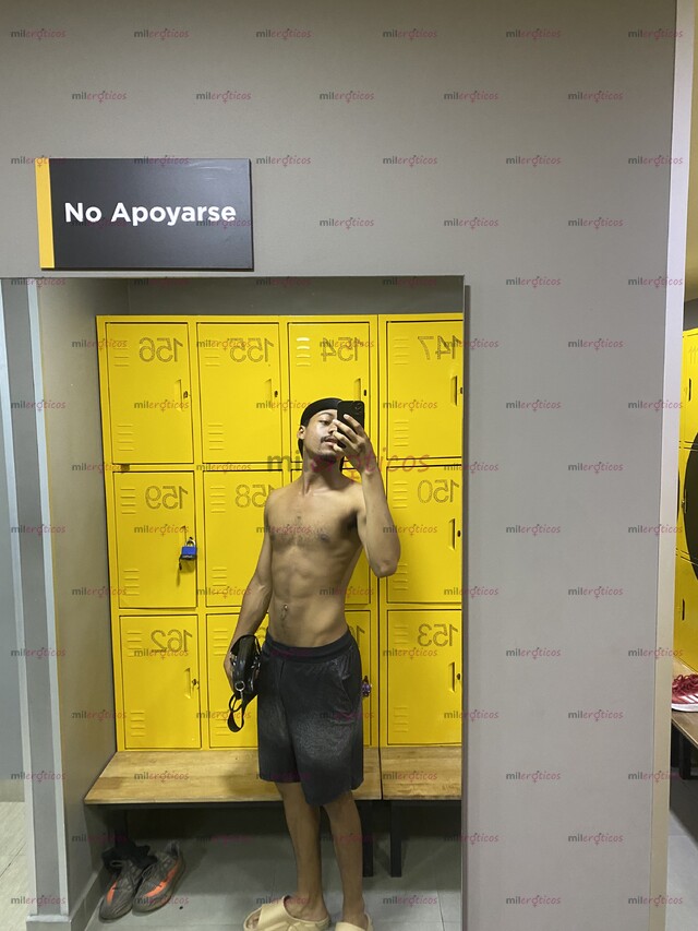 FOTOS DE CHICO SERIO VERGON NEGRO COMPAÑERO ENG ESP