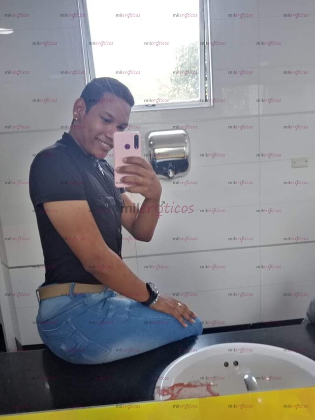 FOTOS DE MORENO CULON ARRECHO 100% EN TU CIUDAD DE CALI