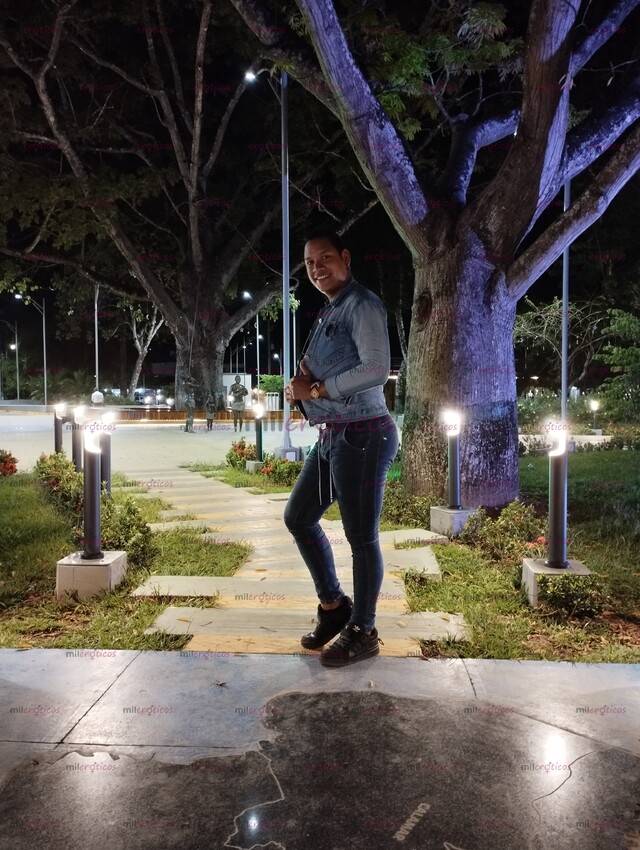 FOTOS DE MORENO CULON ARRECHO 100% EN TU CIUDAD DE CALI