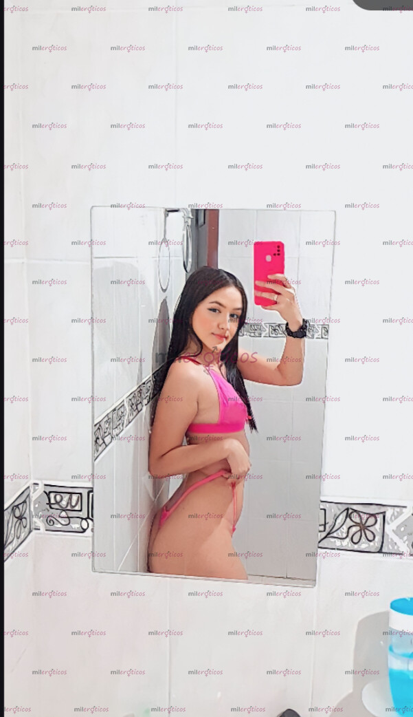 FOTOS DE NUEVA EN TU CIUDAD FLACA BONITA PIEL BLANCA POLLITA