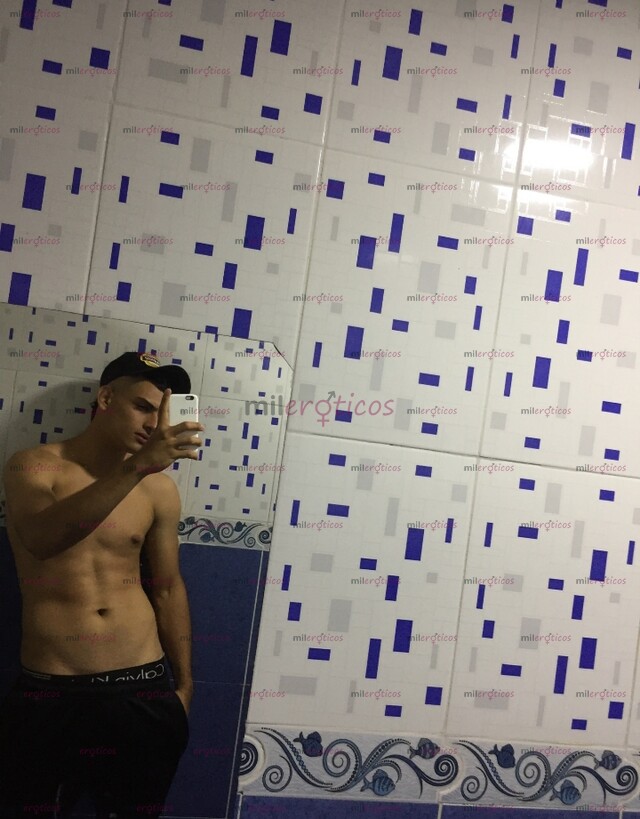 FOTOS DE HENAITO VERGON A TUS ORDENES PARA CUMPLIR TU DESEO VIRTUAL