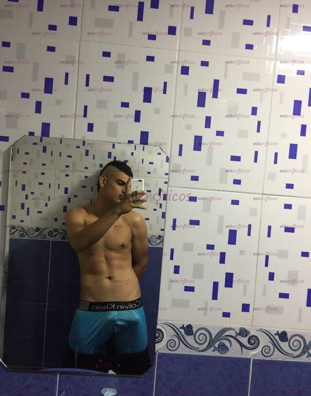 FOTOS DE HENAITO VERGON A TUS ORDENES PARA CUMPLIR TU DESEO VIRTUAL