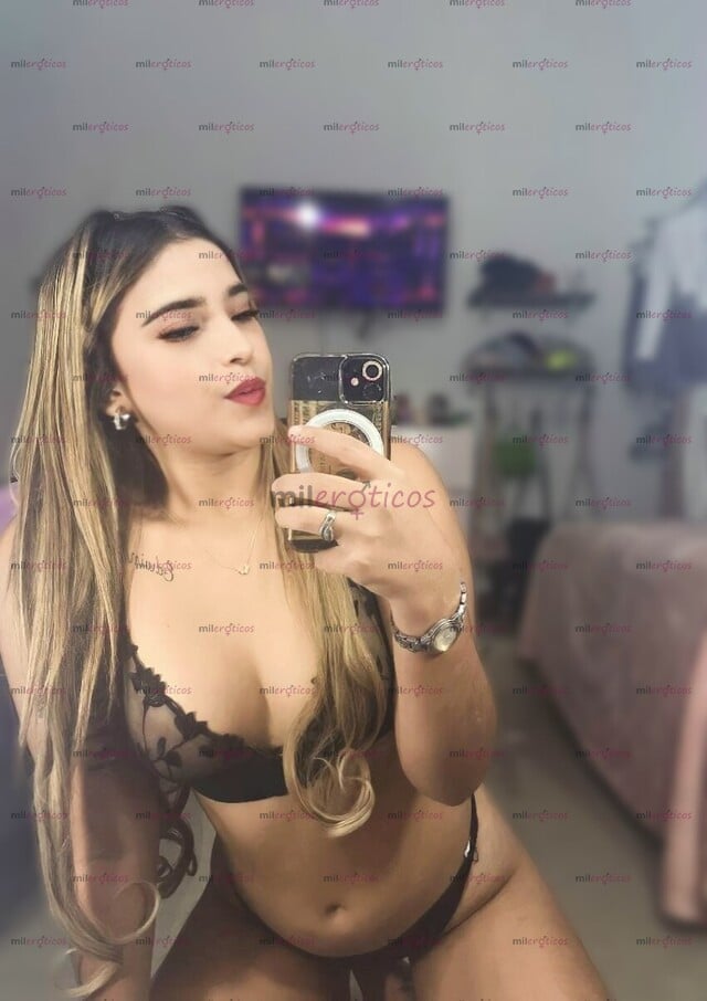 FOTOS DE CATALINA 19 AÑITOS COLOMBIANITA CACHONDA DISPONIBLE 24 7!!