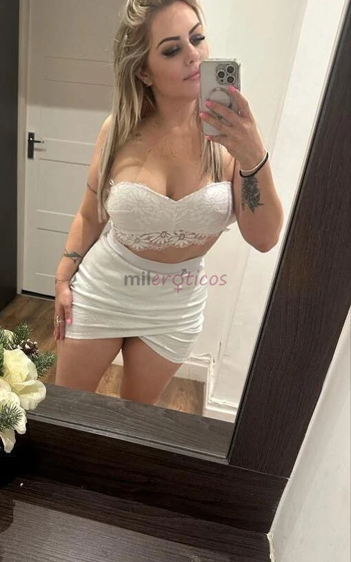 Ola prazer me chamo stella mattos sou de curitiba estou de passagem por aqui esperando um homem bem resolvido e com apetite gosto de dar prazer e tbm...