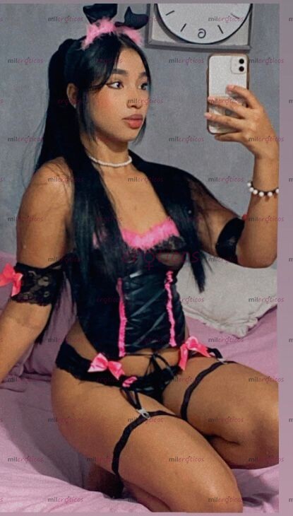 FOTOS DE MORENA PAISA ,SEXY , PIEL SUAVE, UN CUERPO HERMOSO