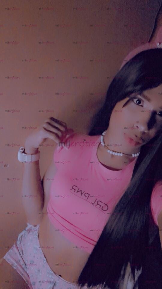 FOTOS DE POR PRIMERA VEZ EN TU CIUDAD DANIELA VERSÁTIL VERGONA COMPLACIENTE JUGUETONA DI