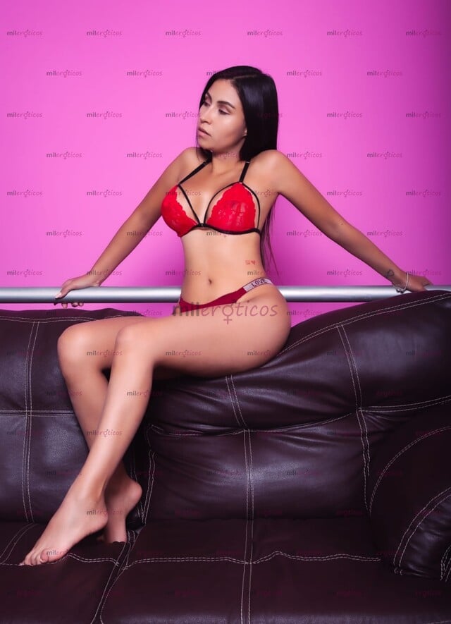 FOTOS DE HERMOSA LATINA COMPLACIENTE SIN PRISAS Y CON FOTOS CASERAS REALES