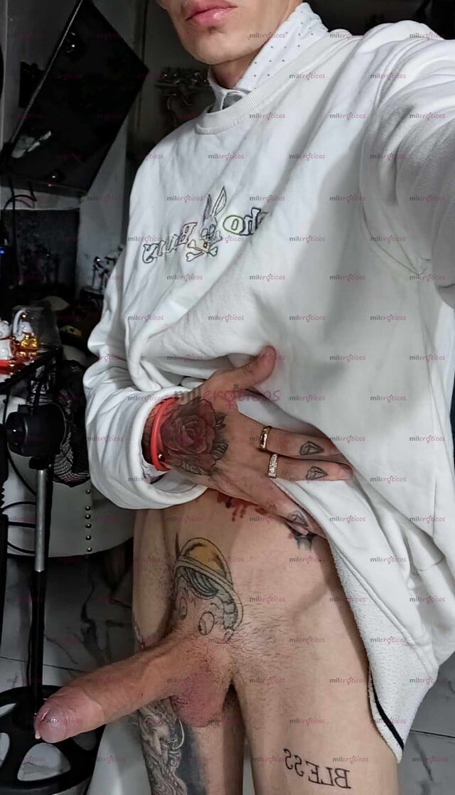 FOTOS DE FLACO ACTIVO MORBOSO TATUADO VENDO CONTENIDO CASERO Y VIDEO LLAMADAS