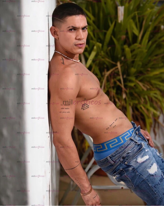 FOTOS DE MACHO CALIENTE DISPUESTO A CUMPLIR TUS FANTASIAS