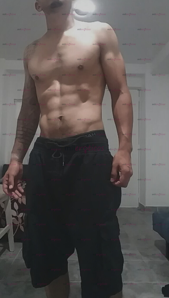 FOTOS DE CHICO CON CUERPO FIT EXXXPERTO EN PAREJAS PRIMERIZAS