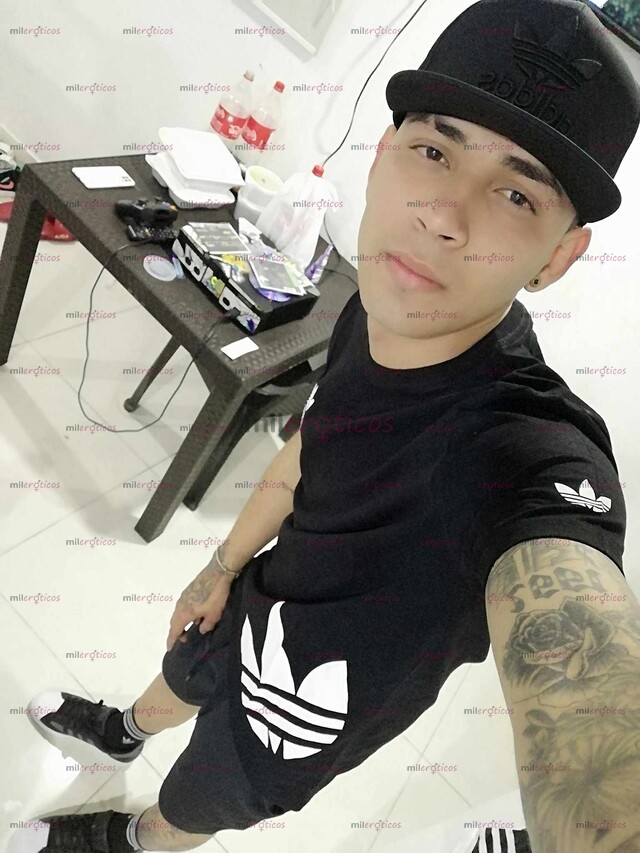 FOTOS DE YEFRE CHICO SCORT VENEZOLANO 24CM DE PLACER