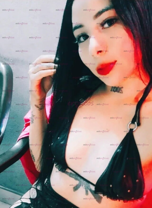 FOTOS DE BELLA PELAITA VALENTINA 22 AÑOS CUERPO NATURAL PIEL SUAVE FOTOS REALES