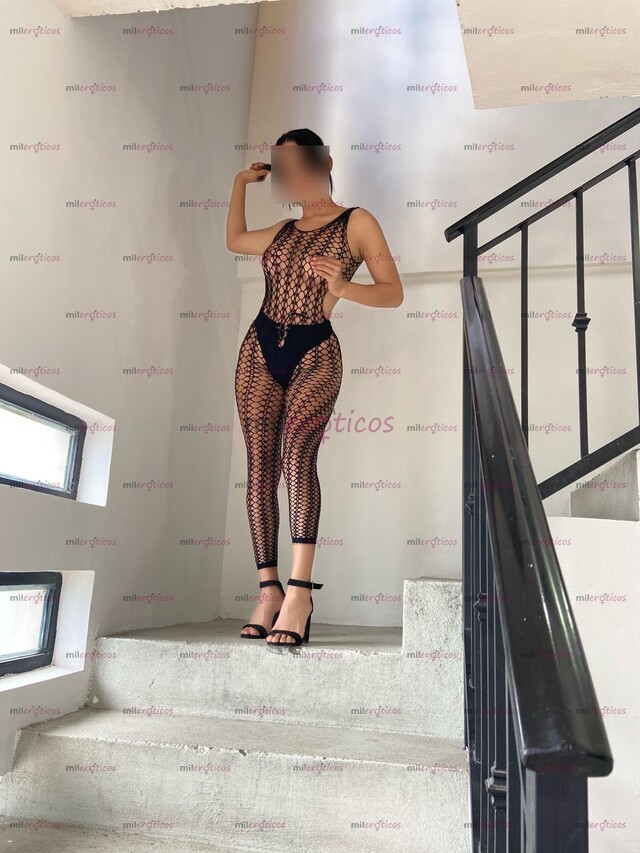 FOTOS DE ME DESCRIBIÓ COMO UNA CHICA ,DULCE , FRESITA,AÑIÑADA SERÉ TU AMANTE PERFECTA