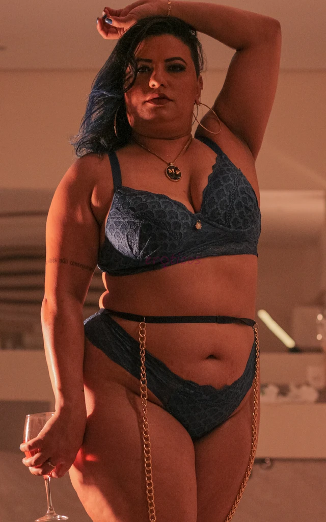 Ola meu amor me chamo myllena alencar e sou uma mulher bem safada que adora o que faz sou uma acompanhante para homens de bom gosto e que gostam de de...