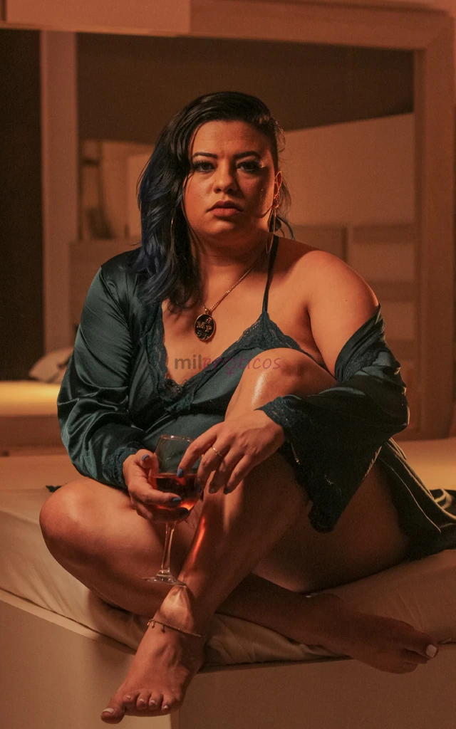 Ola meu amor me chamo myllena alencar e sou uma mulher bem safada que adora o que faz sou uma acompanhante para homens de bom gosto e que gostam de de...