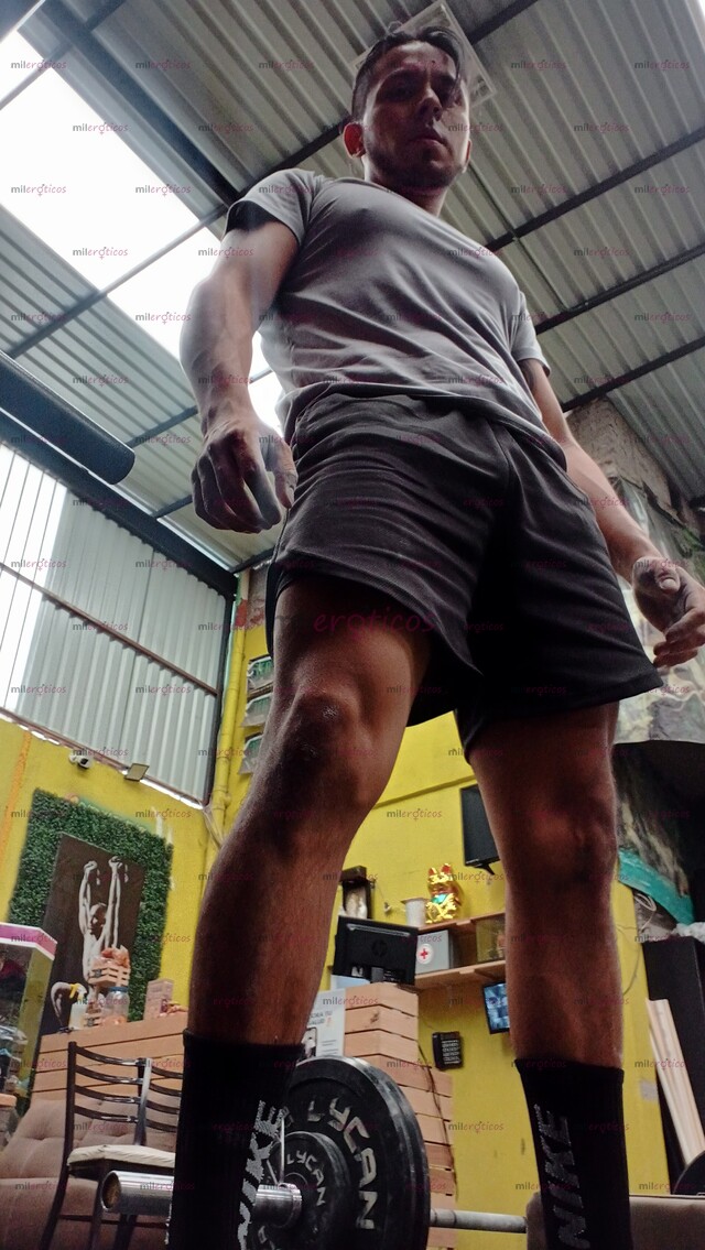 FOTOS DE JOVAN MACHO COMPLACIENTE FANTASÍAS (ORAL, VAGINAL, ANAL, TRÍOS)