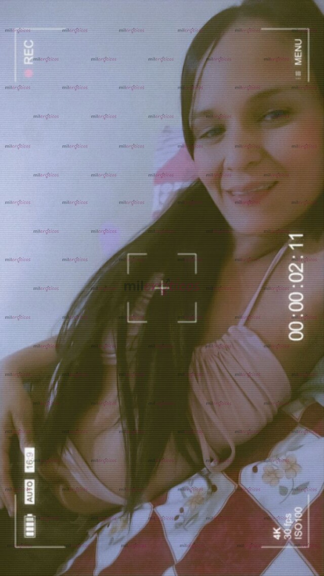 FOTOS DE HOLA AMOR SOY YESSICA VEN Y DISFRUTA DE LO MEJOR DE MI PARA TII