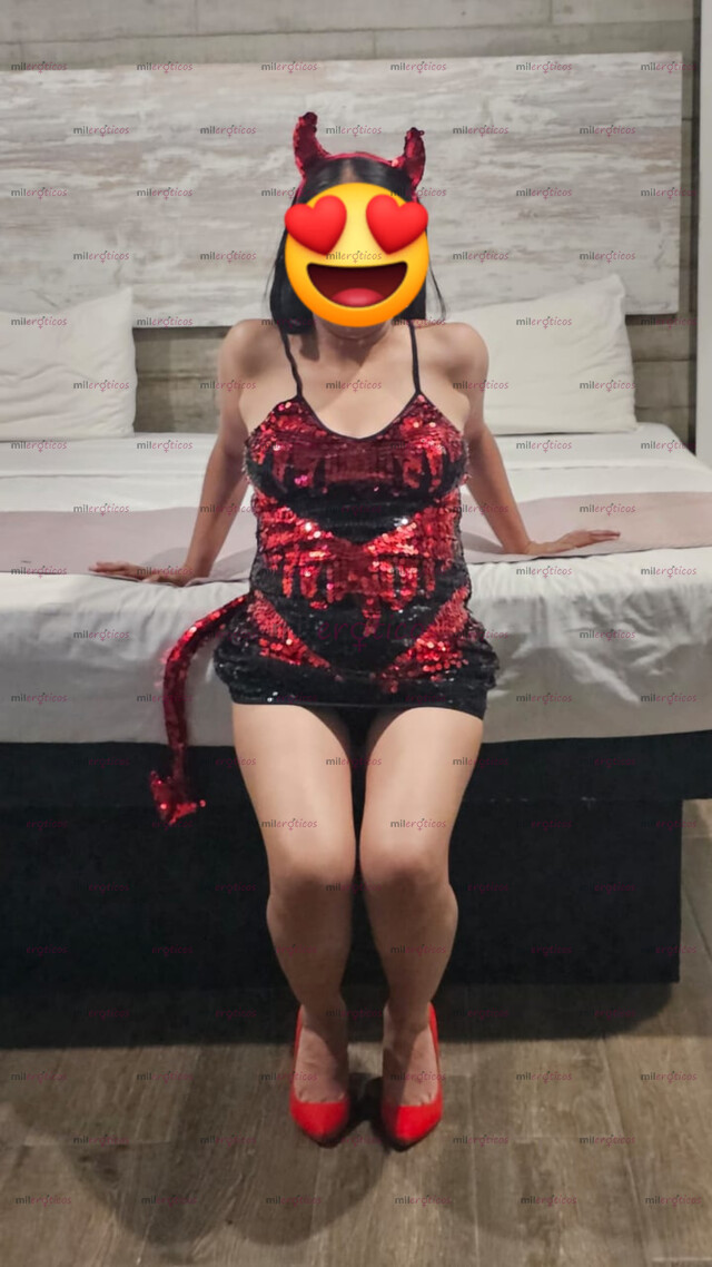 FOTOS DE CHICA UNIVERSITARIA DISPONIBLE PARA TI, CACHONDA Y SEXY