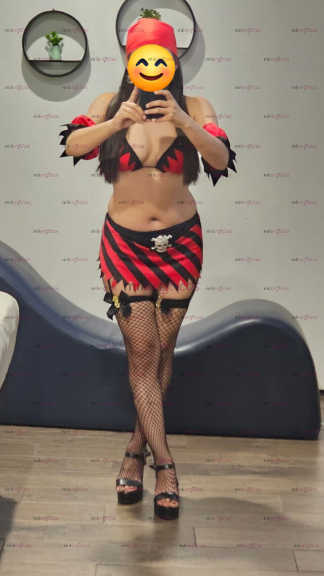 FOTOS DE CHICA UNIVERSITARIA DISPONIBLE PARA TI, CACHONDA Y SEXY