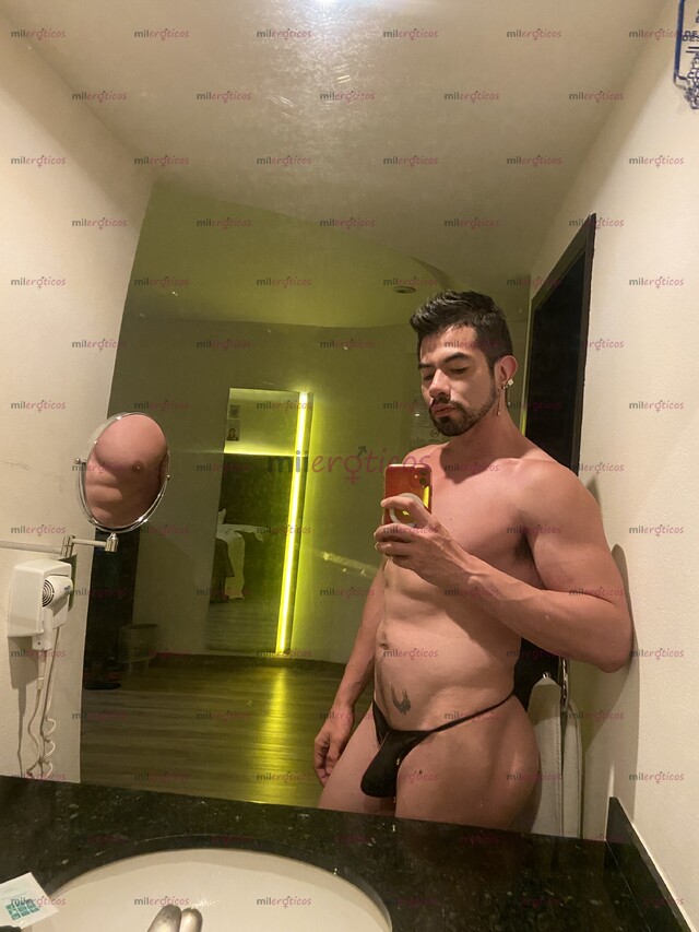 FOTOS DE PASIVO COMPLACIENTE , TRÁTAME COMO NOVIO O CÓMO LA PUTA QUE BUSCAS