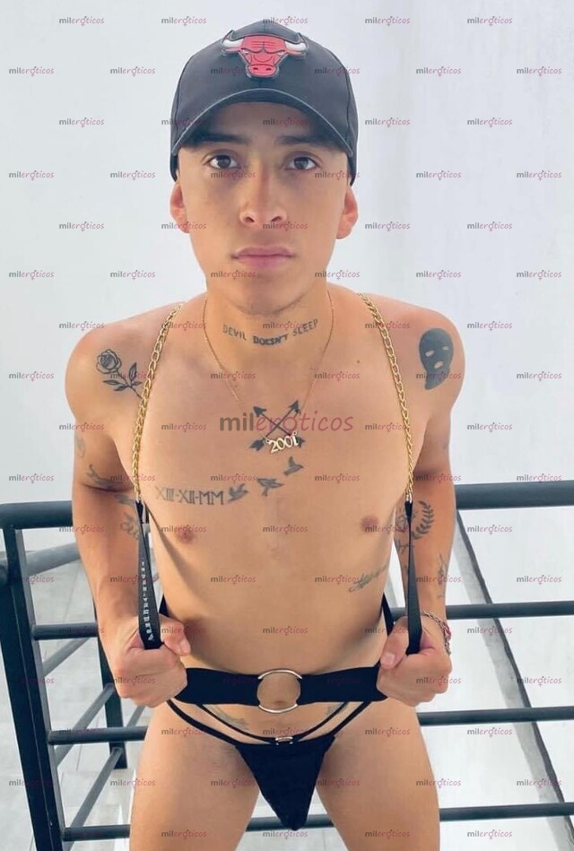FOTOS DE LLEGO TÚ CHAKAL TATUADO RICO Y SEXY APROVECHA ÚLTIMOS DÍAS NO TE ARREPENTIRÁS