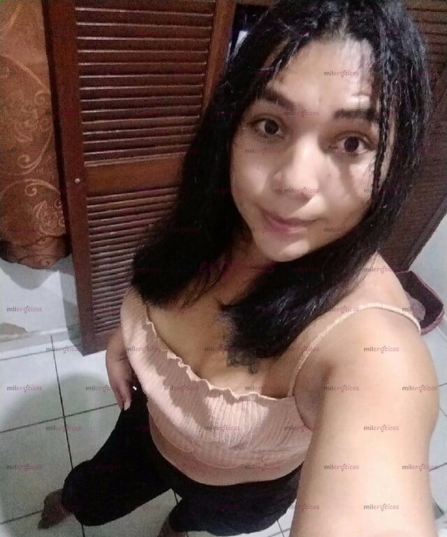 FOTOS DE CRISS PUTA CON SUCULENTO CULO PARA RECIBIR VERGA CON LUGAR ACONDICIONADO