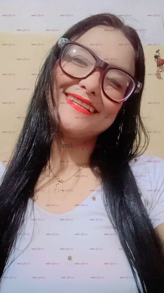 FOTOS DE FLACA PELINEGRA ARDIENTE CON GANAS DE JUGAR Y CON GANAS DE COMPLACERTE EN TODO